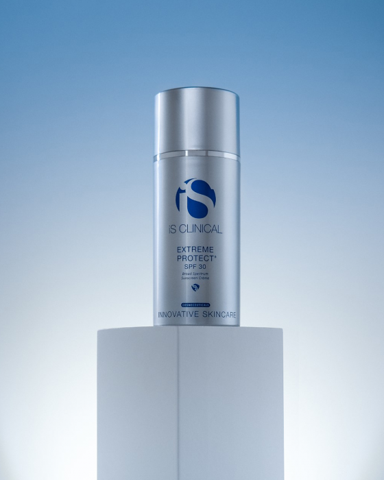 iS Clinical Extreme Protect SPF30 (100g)